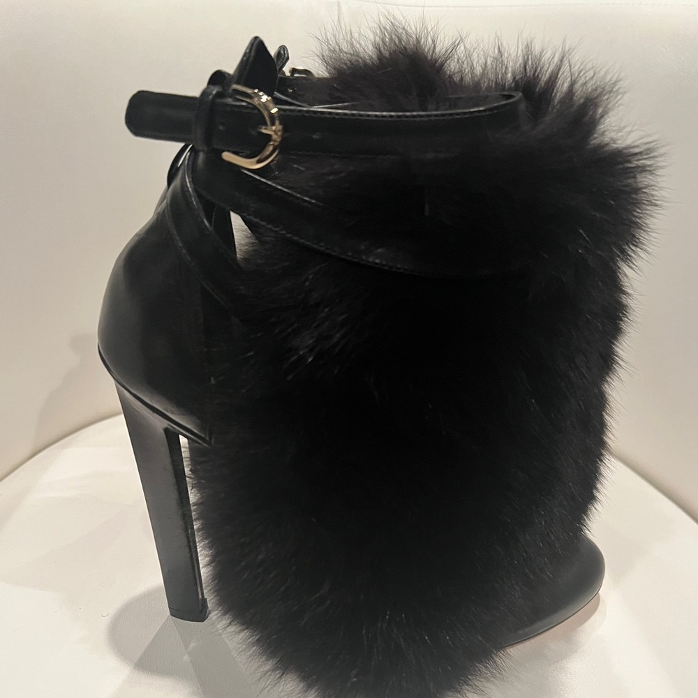 Brain Atwood Black Fur Booties - Picture 4 of 10